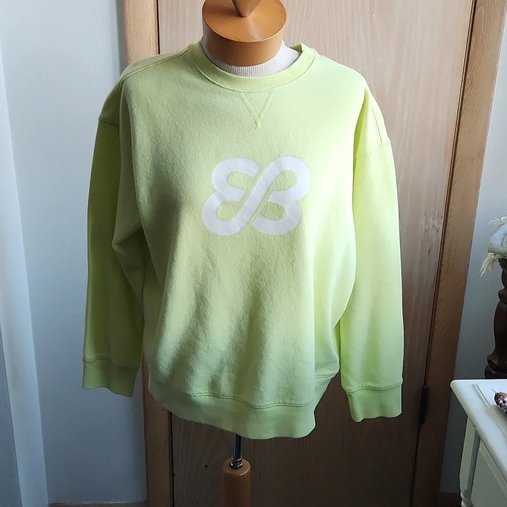 Eddie Bauer Light Green Crewneck Sweatshirt Size Medium - Picture 1 of 5